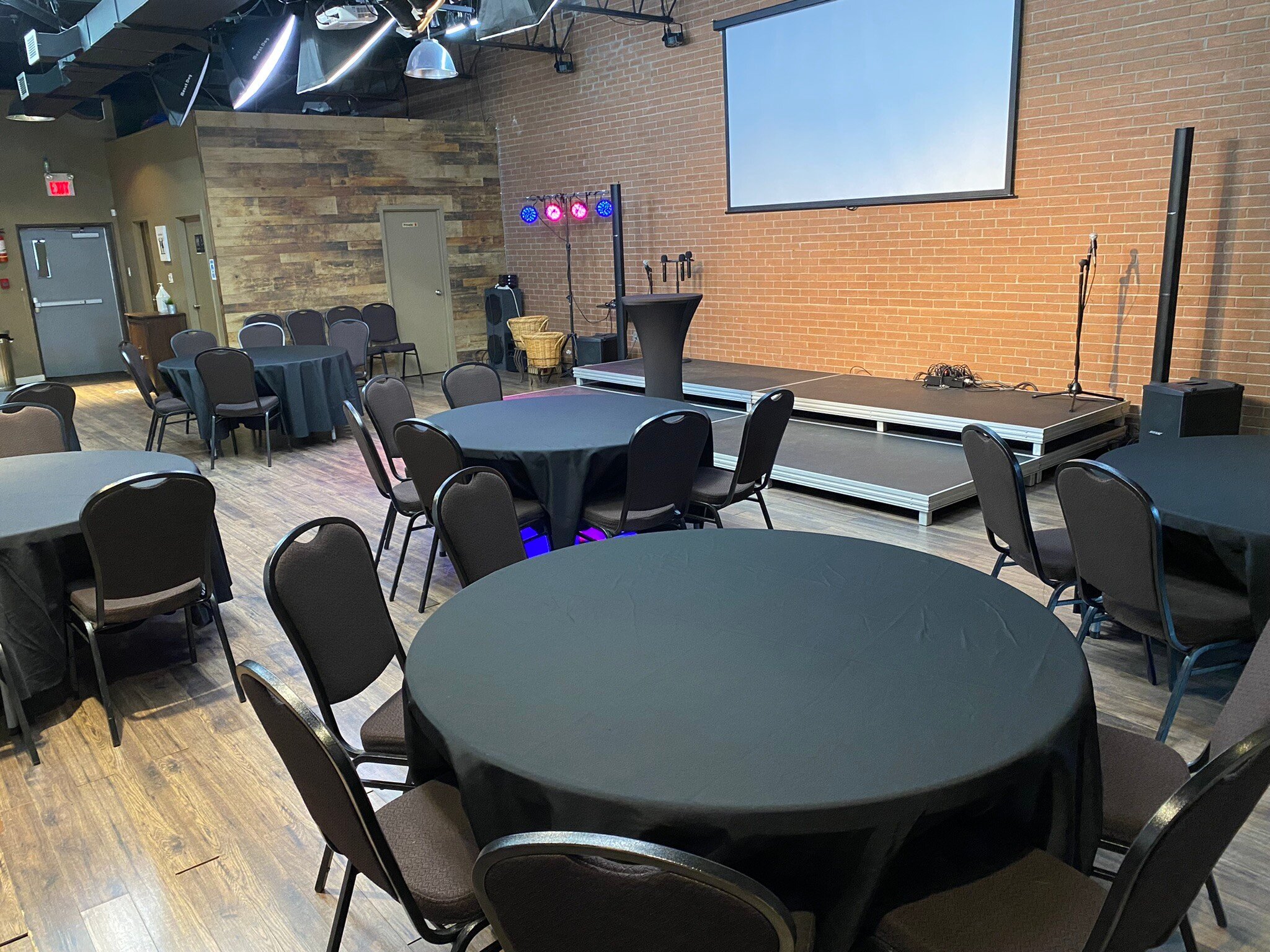 black tables